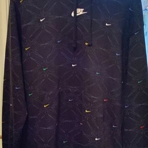 NWT Nike Hoodie Size Medium (Unisex)
